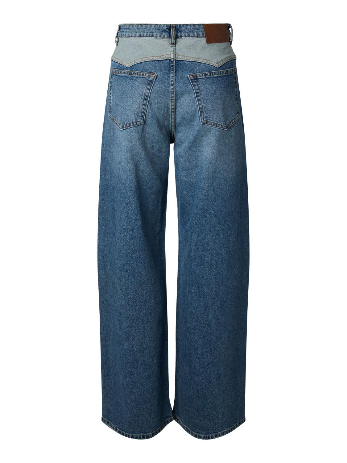 pack_shot-back
